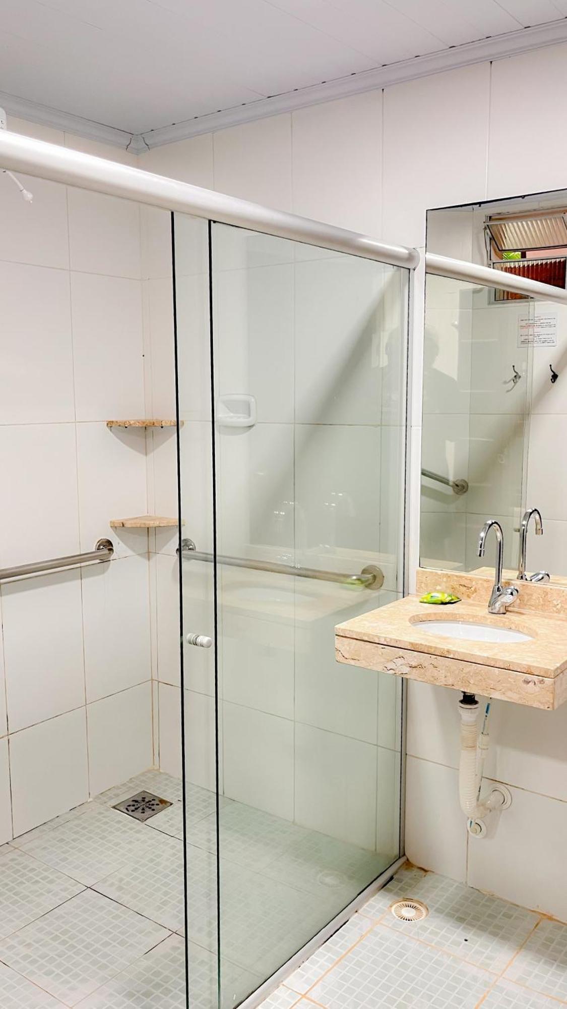 Yes Hotel Pousada Vila do Abraao Ngoại thất bức ảnh