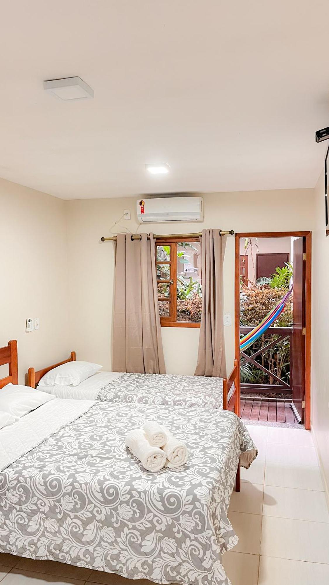 Yes Hotel Pousada Vila do Abraao Ngoại thất bức ảnh