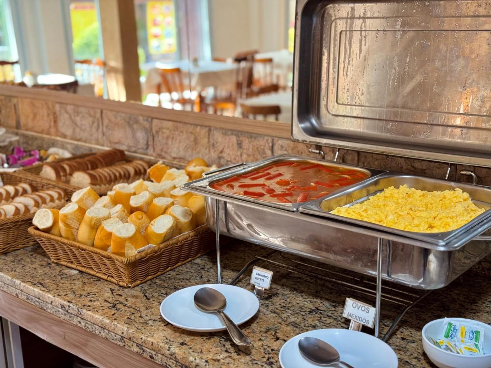 Yes Hotel Pousada Vila do Abraao Ngoại thất bức ảnh