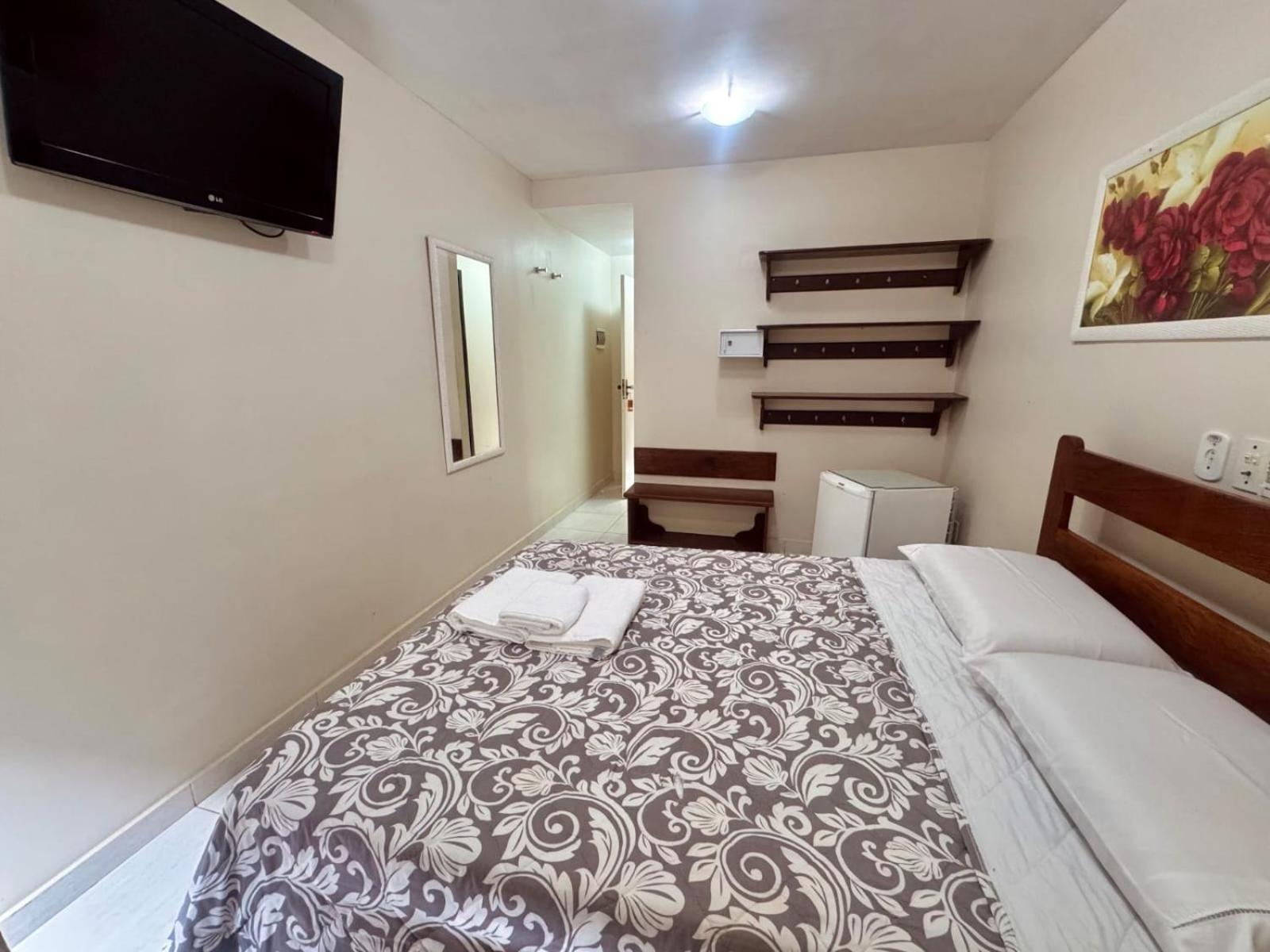 Yes Hotel Pousada Vila do Abraao Ngoại thất bức ảnh
